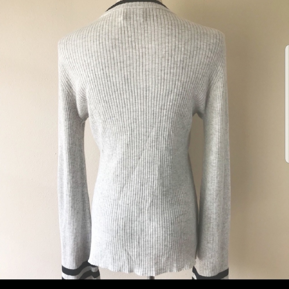 Frame Bell-Sleeve Ribbed Knit Top - Picture 5 of 7